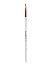 Beautilicious Medium Crease Blending Brush - BLE 337