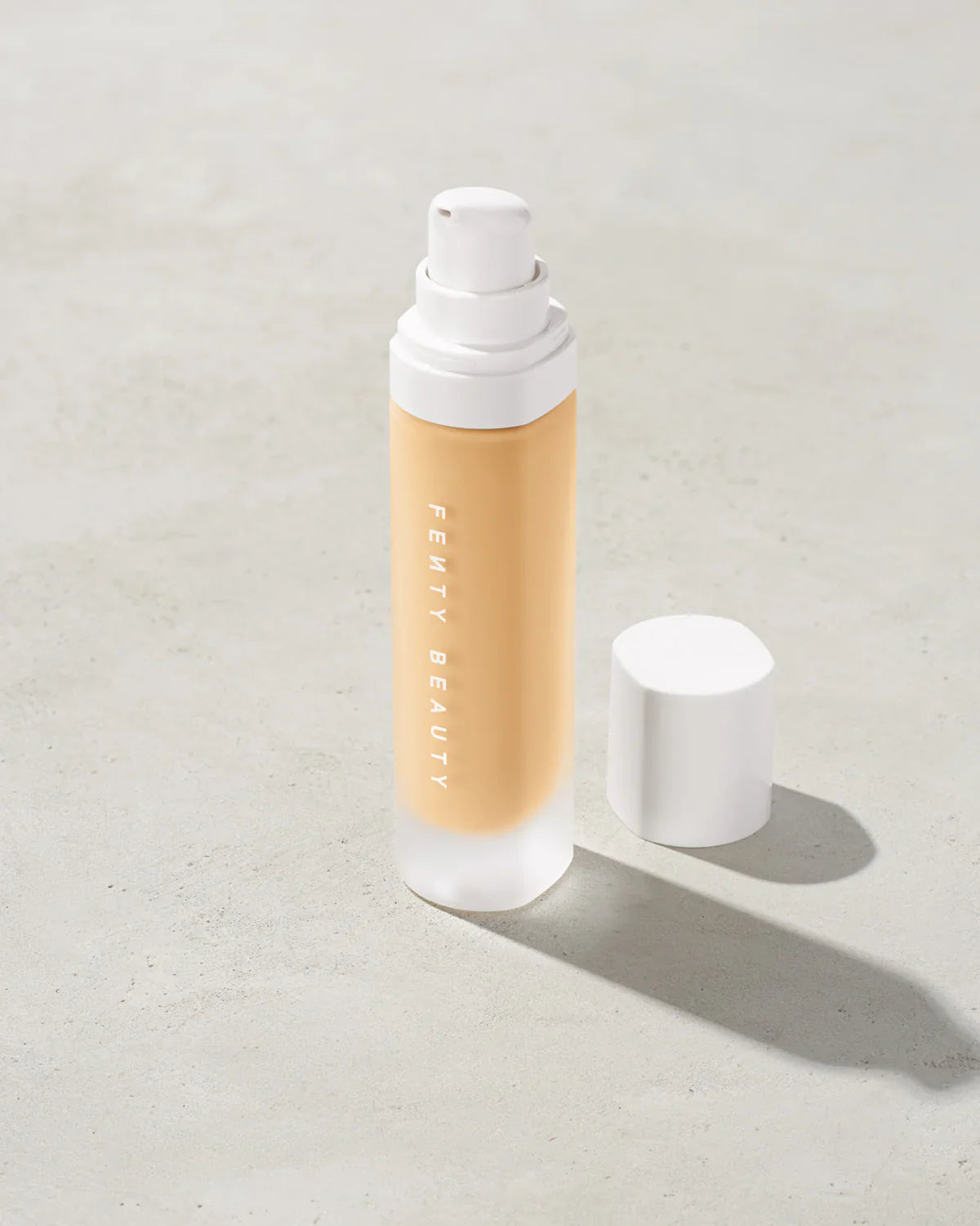 Fenty Beauty by Rihanna Pro Filt'R Soft Matte Longwear Foundation 32ml